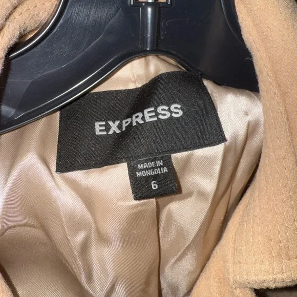Express Camel Coat - Picture 3 of 4